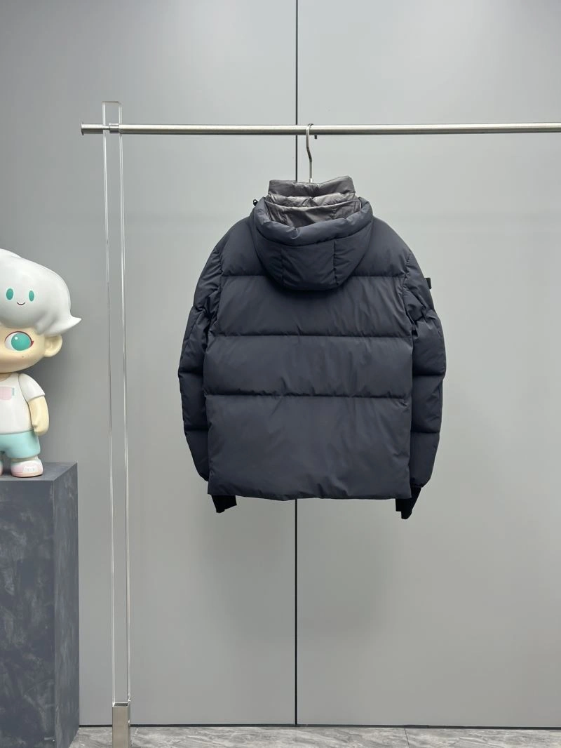 Moncler Down Jackets UrbanChic 144490