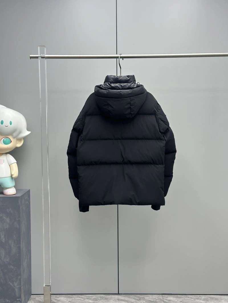 UrbanChic Moncler Down Jackets 144486