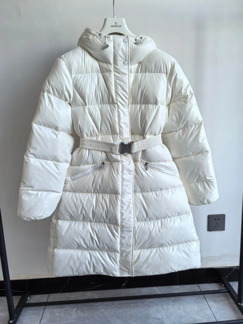 Moncler Down Jackets Flexible 144473