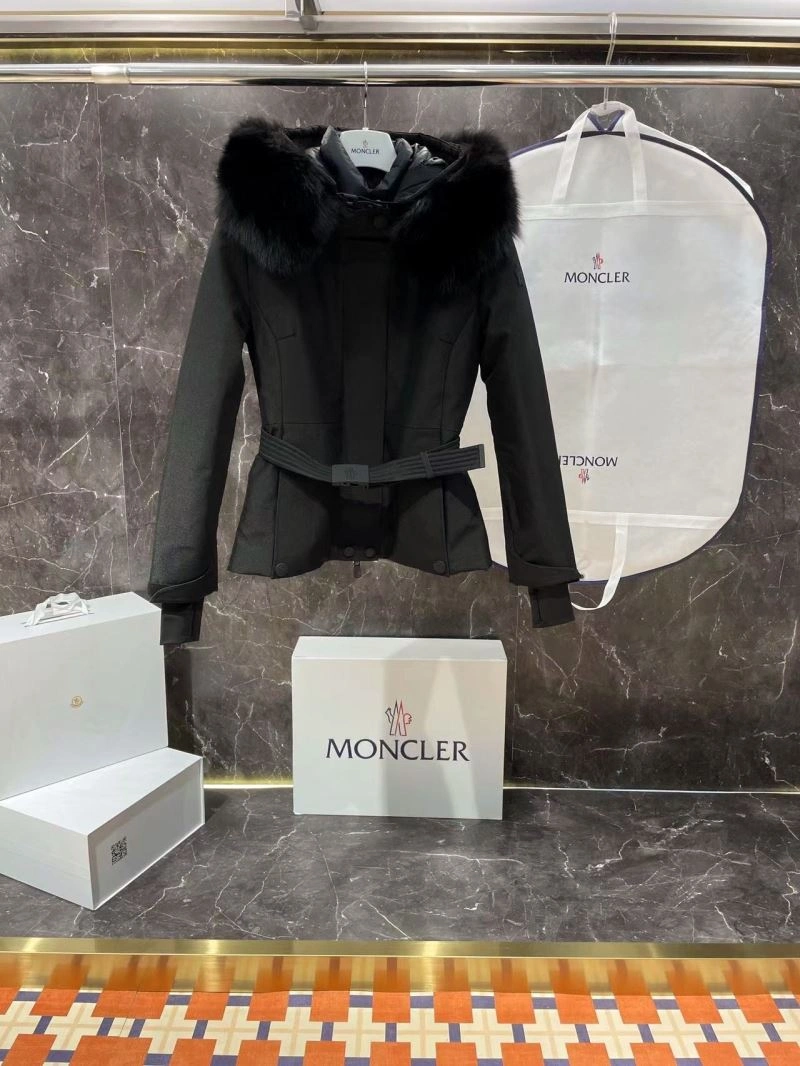 Timeless Moncler Down Jackets 144485