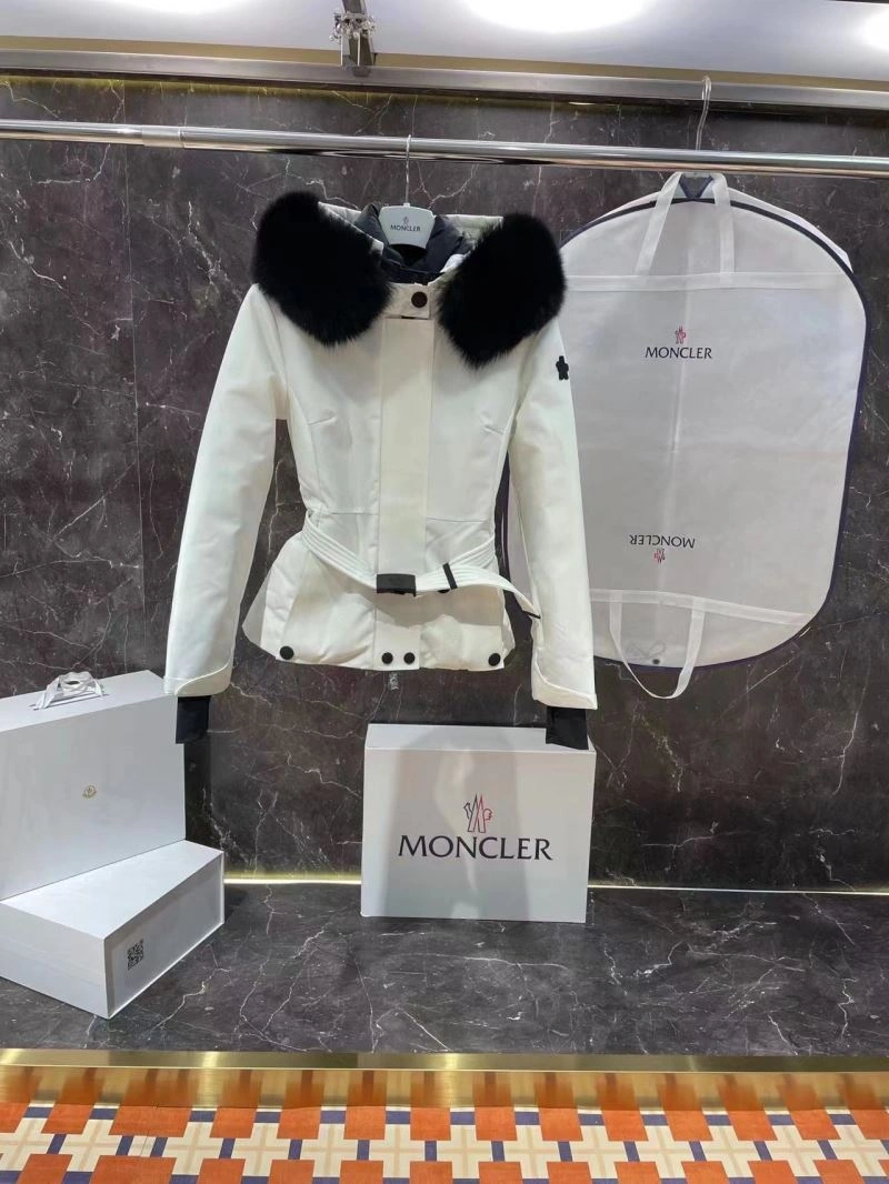 Durable Moncler Down Jackets 144491