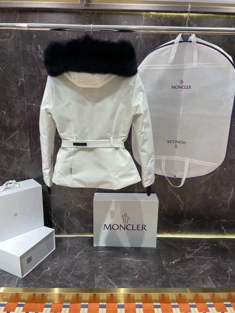 Durable Moncler Down Jackets 144491