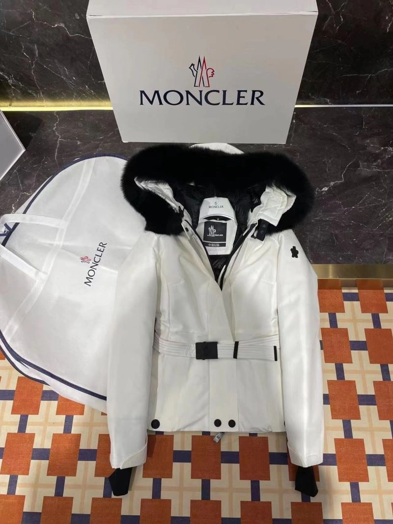 Durable Moncler Down Jackets 144491