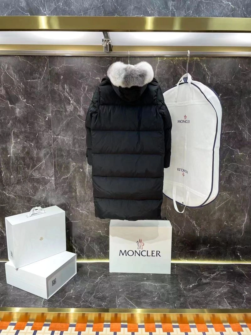 Trendsetting Moncler Down Jackets 144487