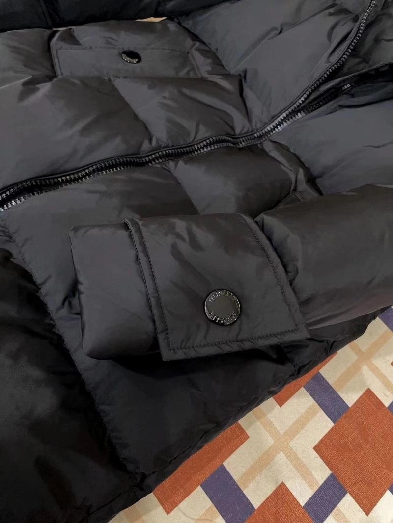 Trendsetting Moncler Down Jackets 144487