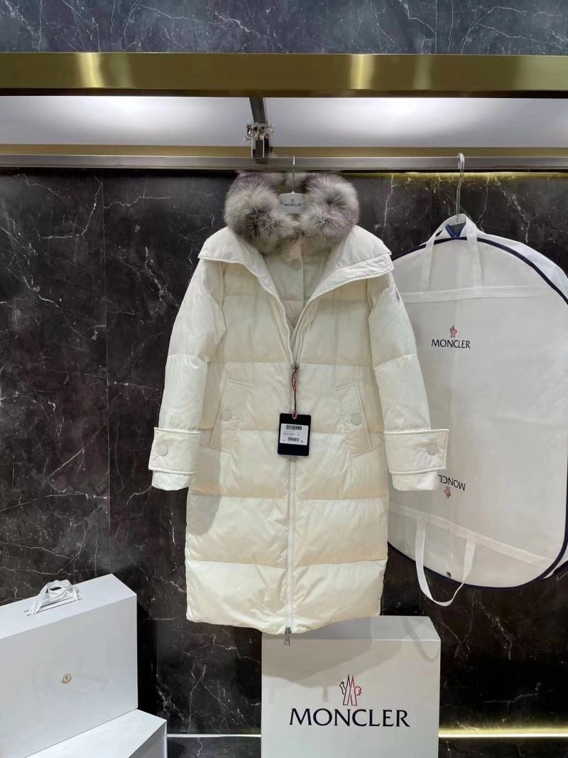 Moncler Down Jackets Supportive 144479