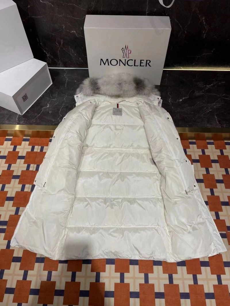 Moncler Down Jackets Supportive 144479