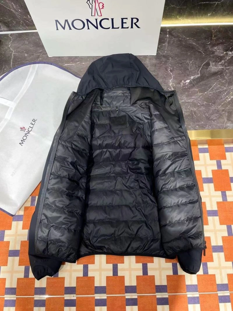 Moncler Down Jackets Youthful 144474