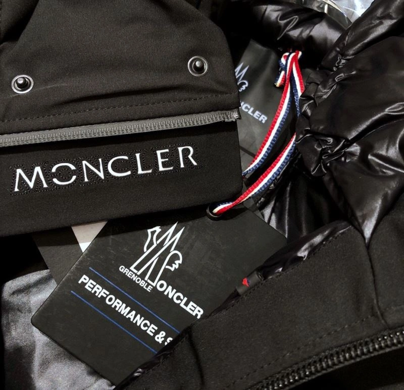 Moncler Down Jackets FreshLook 144478
