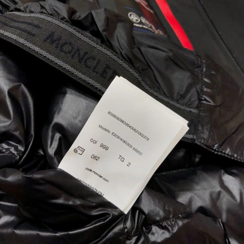Moncler Down Jackets FreshLook 144478