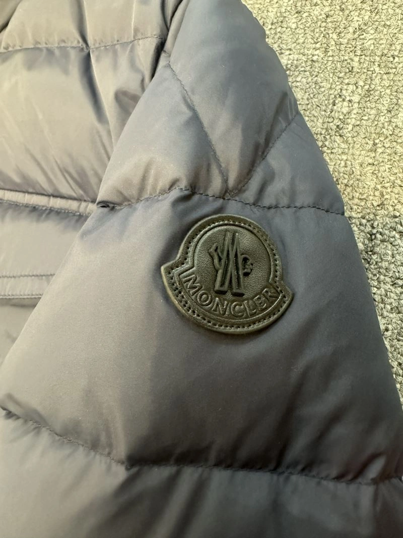 OdorResistant Moncler Down Jackets 144472