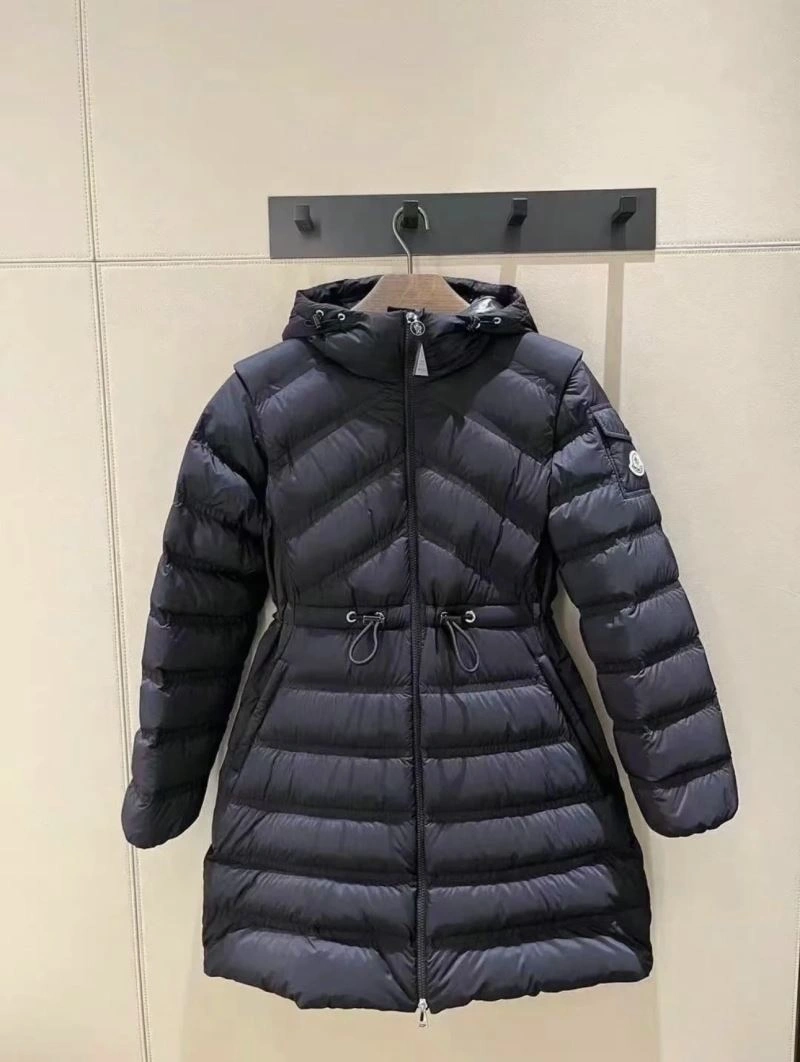 Moncler Down Jackets Snug 139522