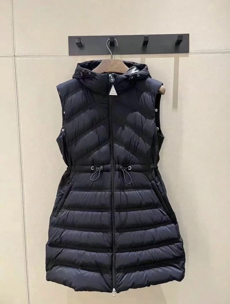 Moncler Down Jackets Snug 139522