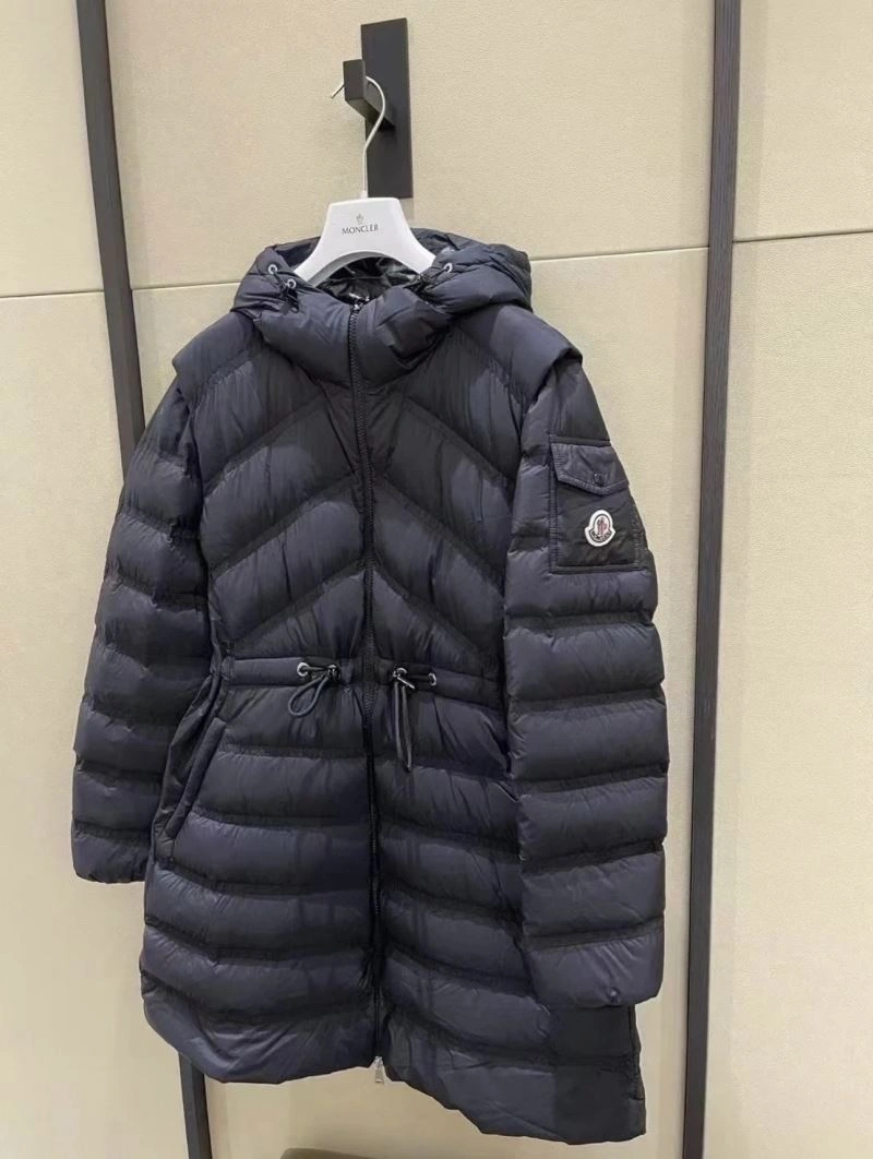 Moncler Down Jackets Snug 139522