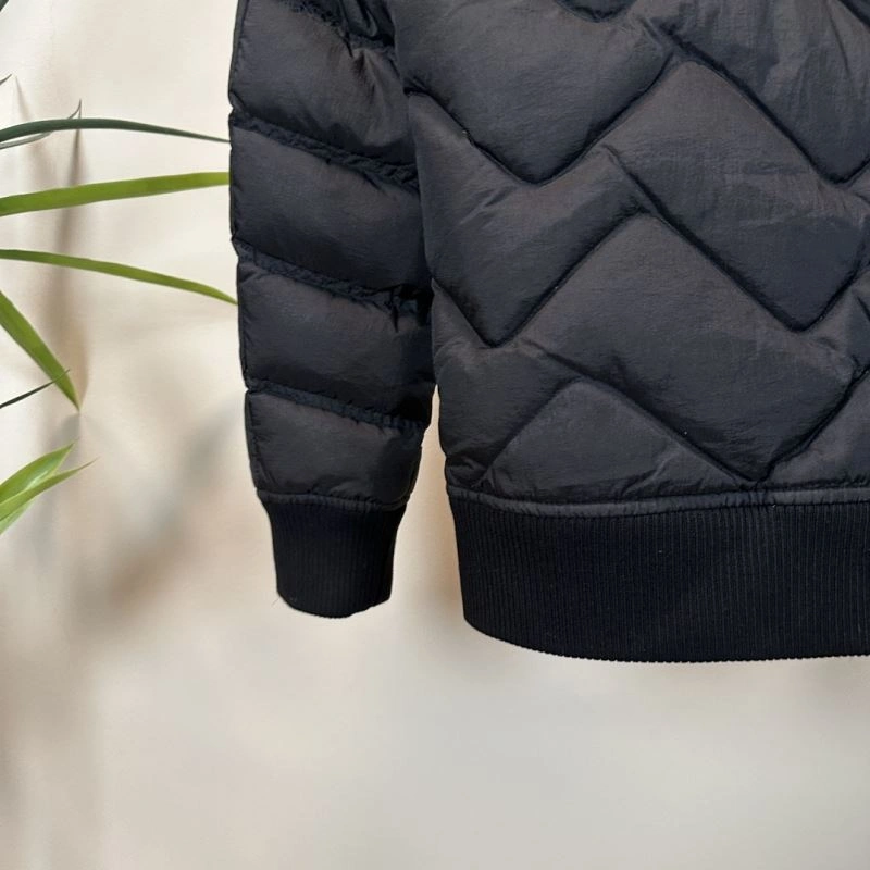 Trendy Moncler Down Jackets 144470