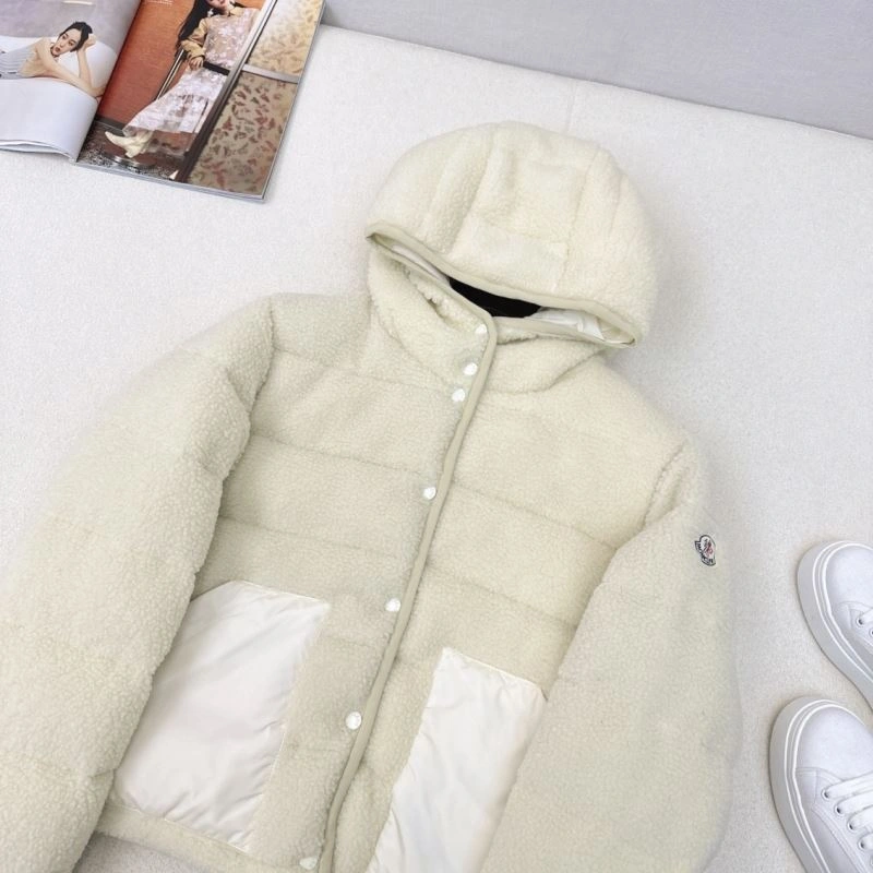 Moncler Down Jackets Durable 144467