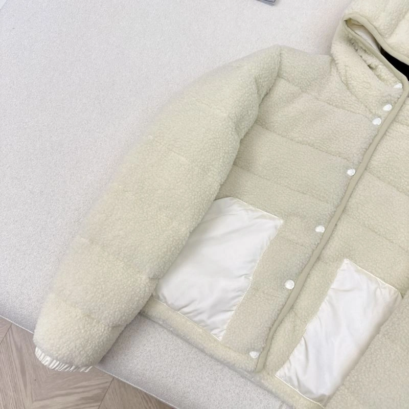 Moncler Down Jackets Durable 144467