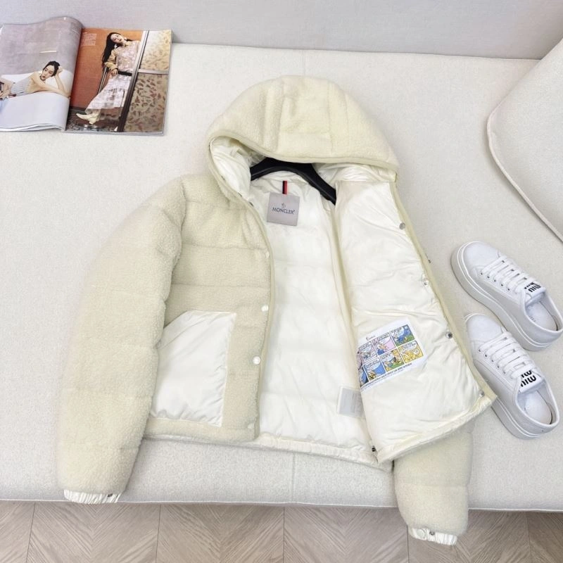Moncler Down Jackets Durable 144467