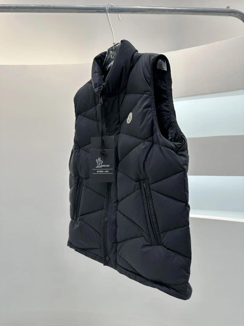 Attractive Moncler Down Jackets 144464