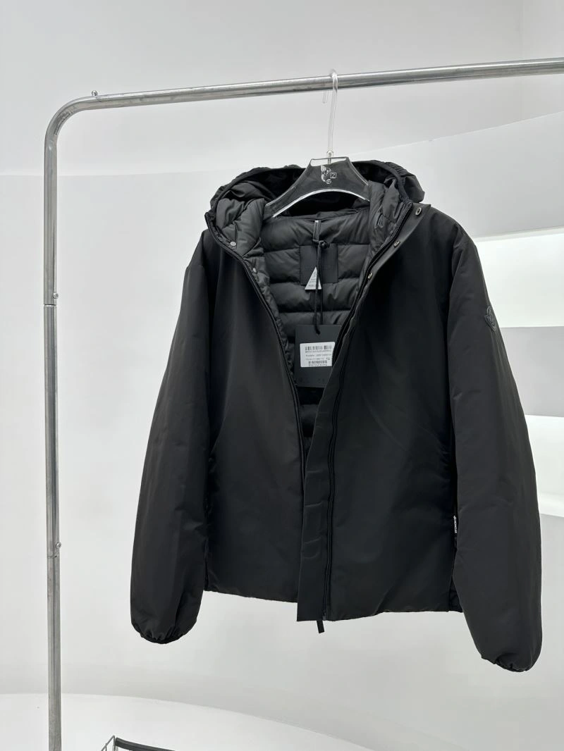 HighQuality Moncler Down Jackets 144462