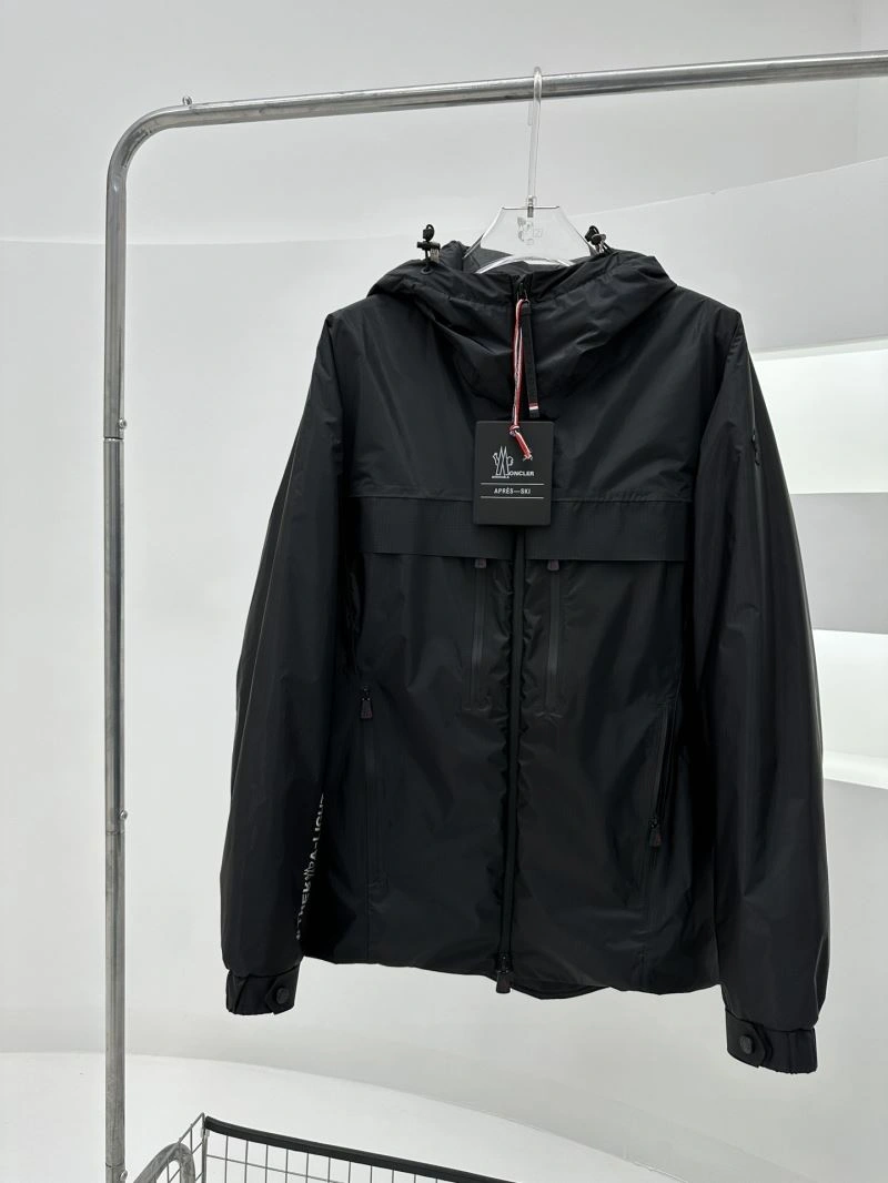 Moncler Down Jackets Original 144460