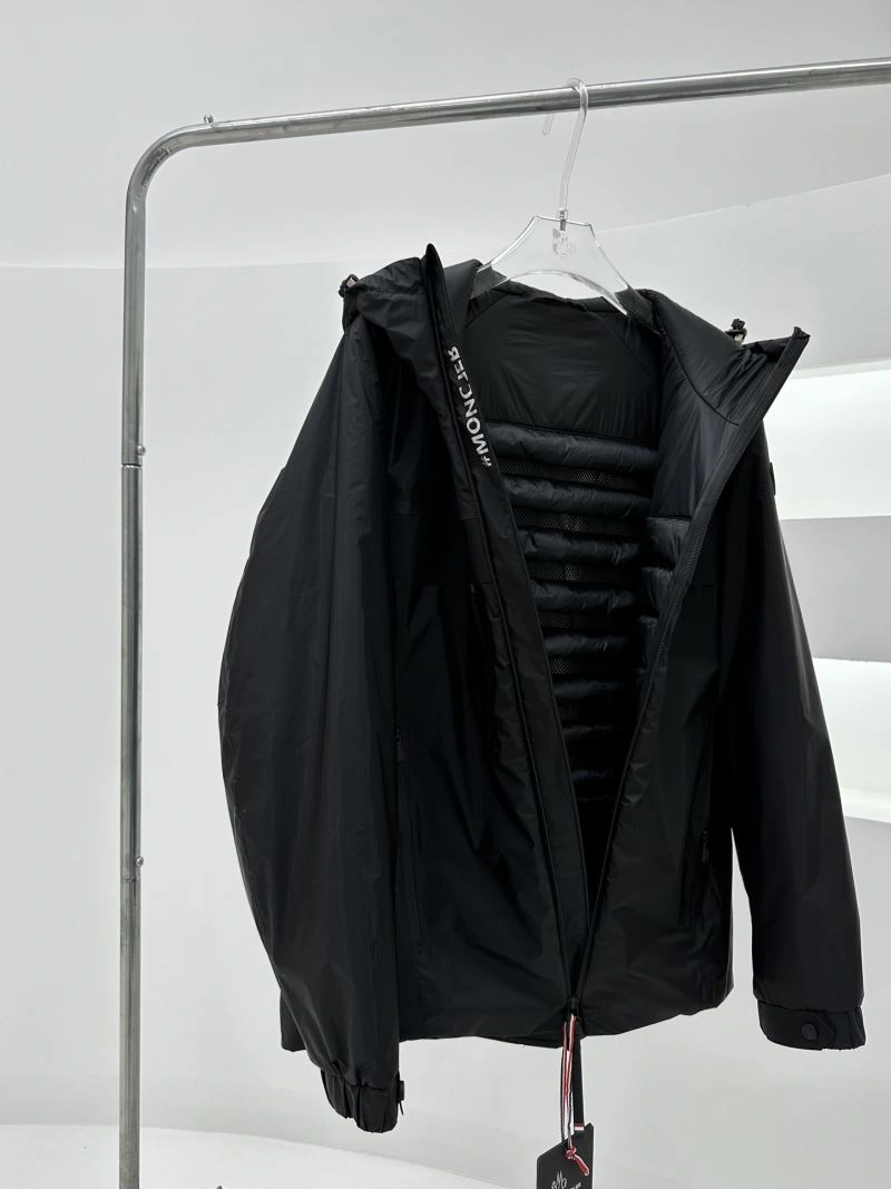 Moncler Down Jackets Original 144460