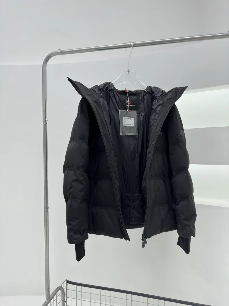 Breathable Moncler Down Jackets 144458
