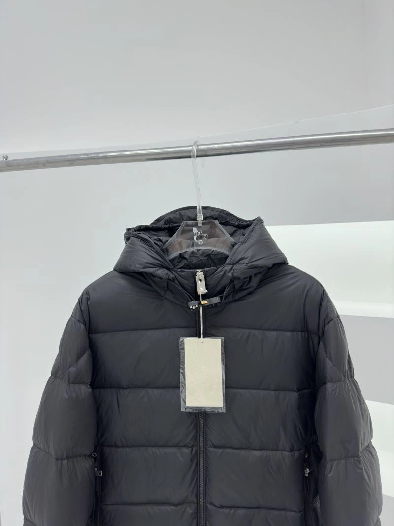 OdorResistant Moncler Down Jackets 144455