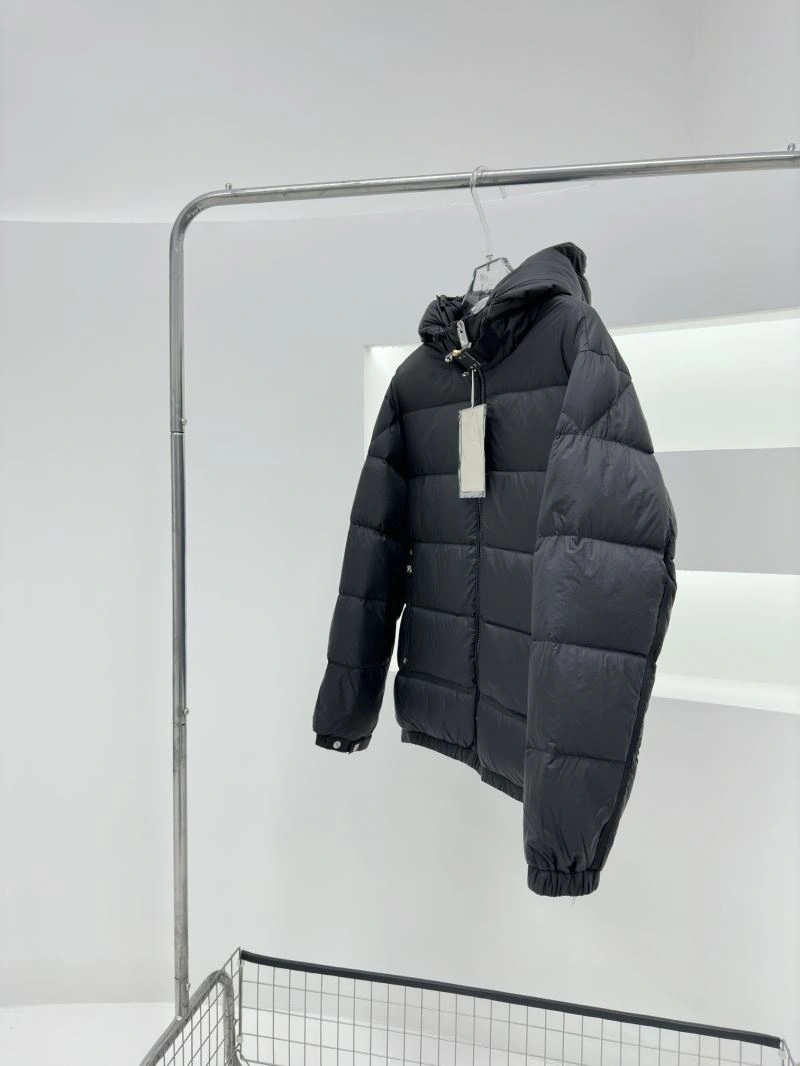 OdorResistant Moncler Down Jackets 144455