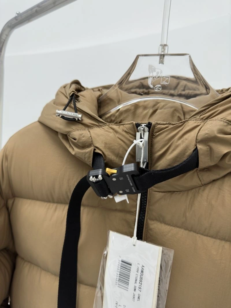 GoodFit Moncler Down Jackets 144454
