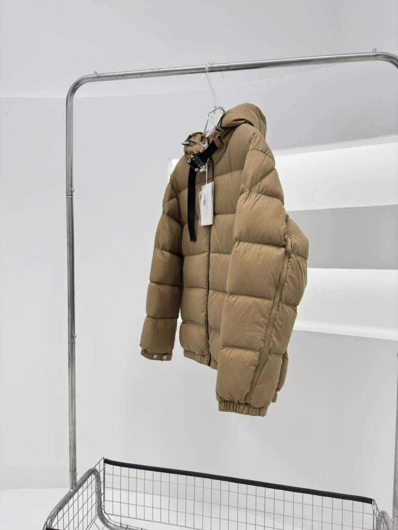GoodFit Moncler Down Jackets 144454