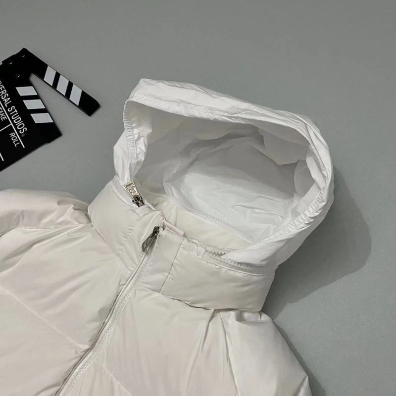 Sporty Moncler Down Jackets 144448