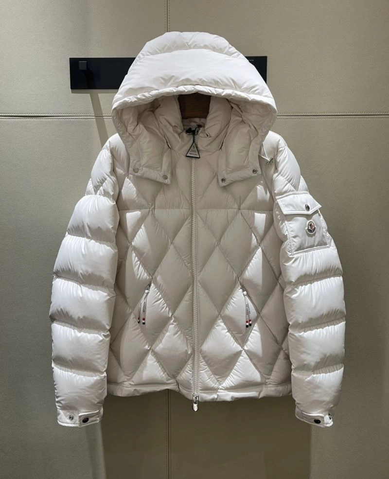 SoftTouch Moncler Down Jackets 144445