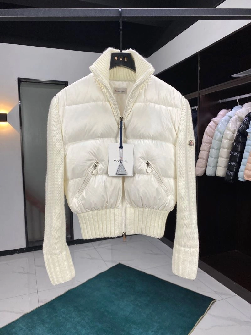 Moncler Down Jackets EasyCare 144436