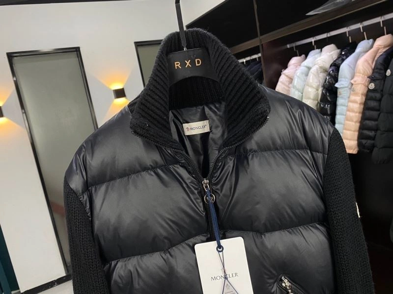 Functional Moncler Down Jackets 144457