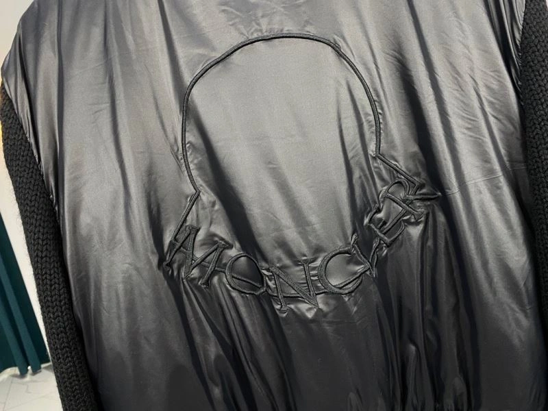 Functional Moncler Down Jackets 144457