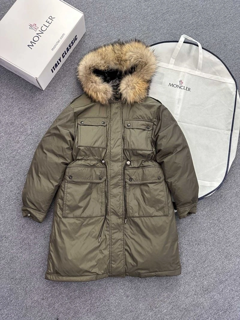EyeCatching Moncler Down Jackets 144437