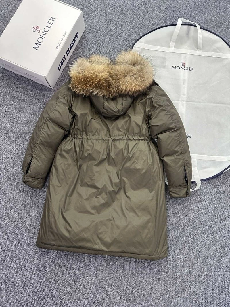 EyeCatching Moncler Down Jackets 144437