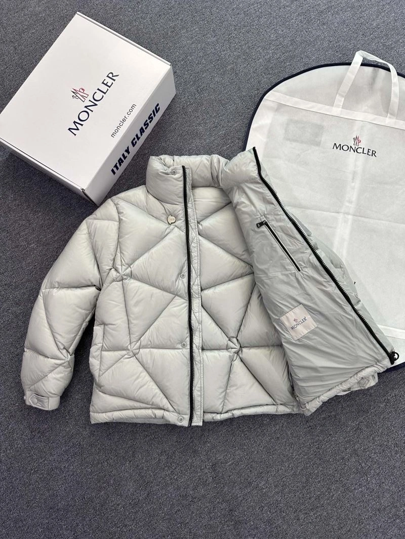 RelaxedFit Moncler Down Jackets 144442
