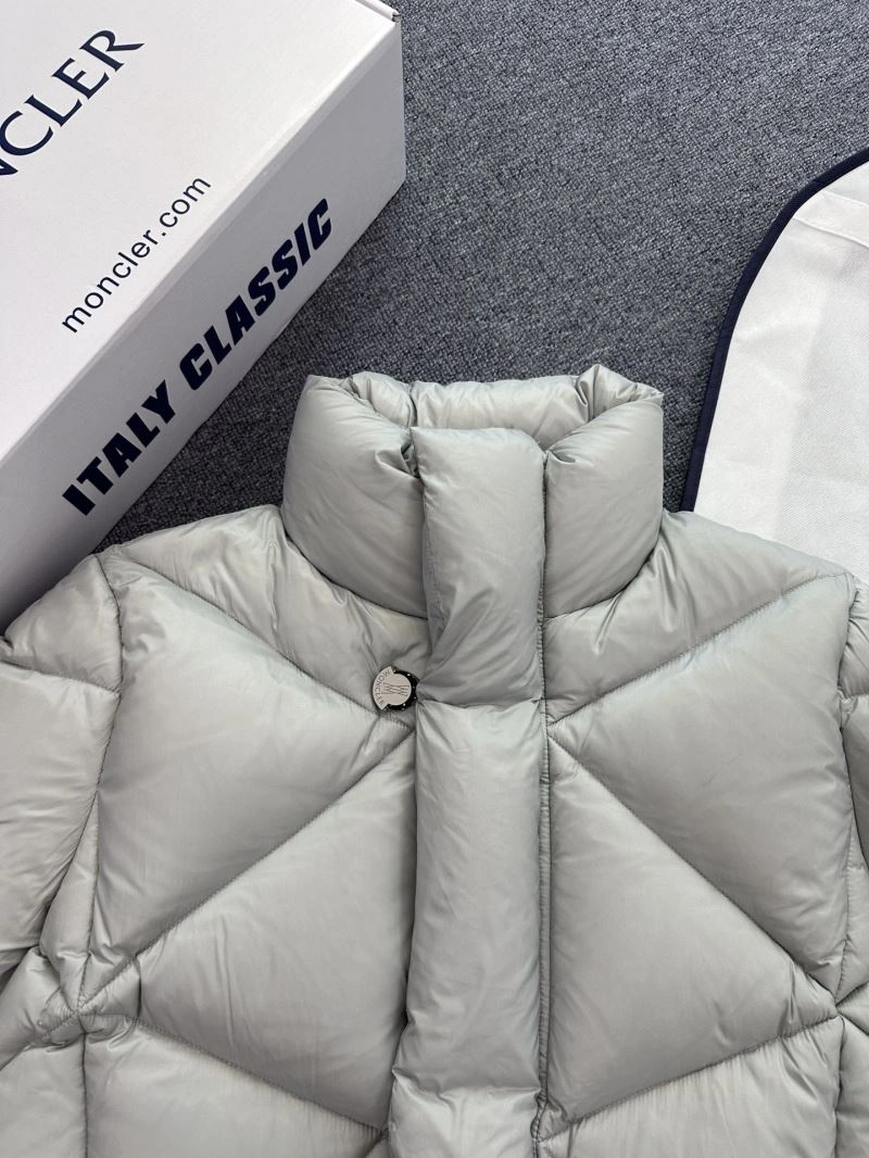 RelaxedFit Moncler Down Jackets 144442