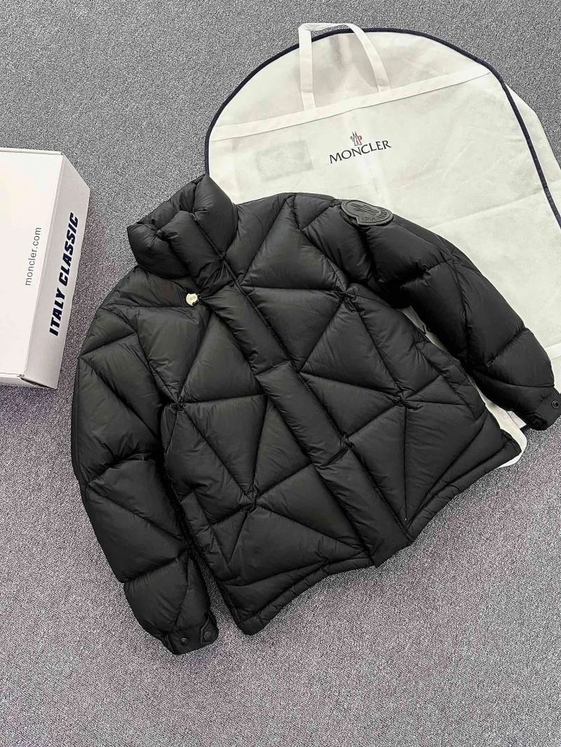 WrinkleFree Moncler Down Jackets 144433