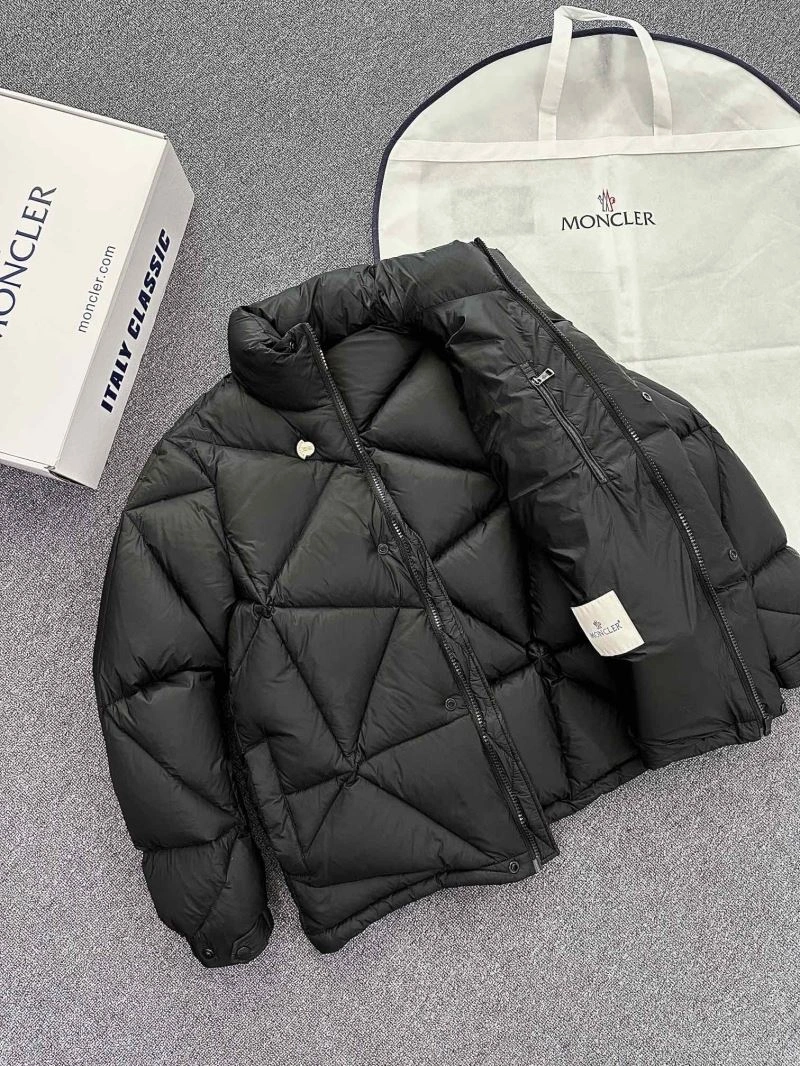 Moncler Down Jackets Neat 144427