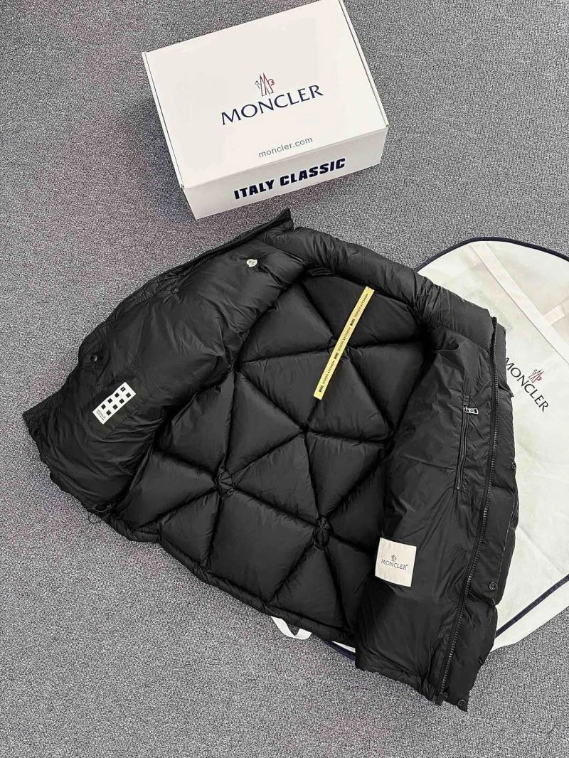Moncler Down Jackets Neat 144427