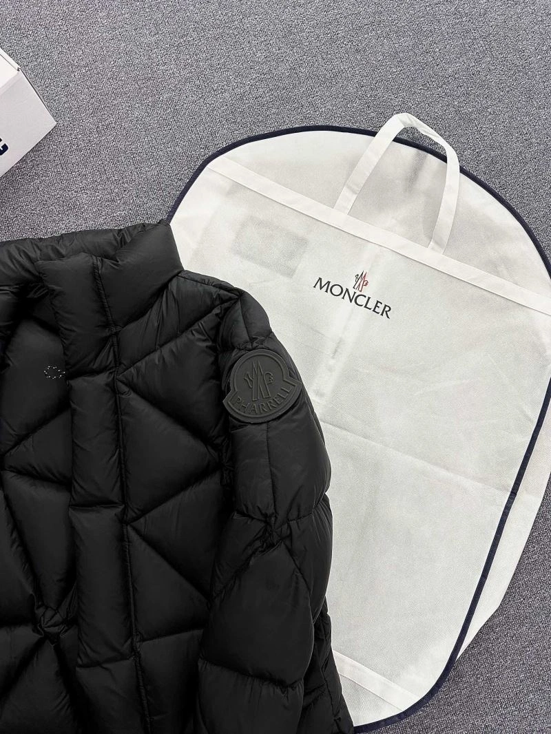 Moncler Down Jackets Neat 144427