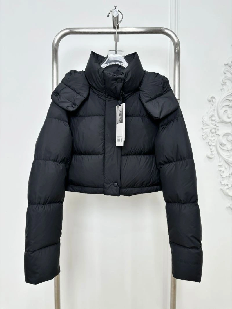 Moncler Down Jackets AllSeason 144456