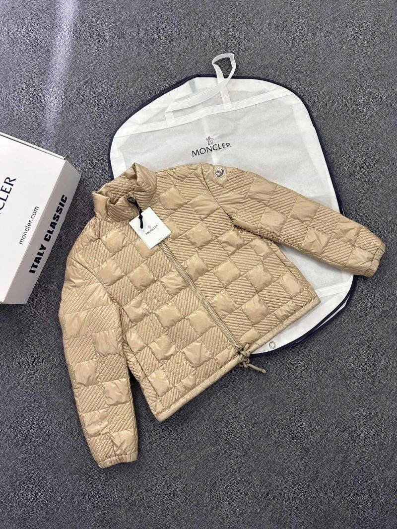 Moncler Down Jackets DailyWear 144426