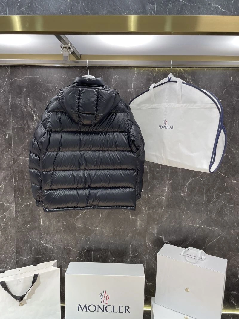 Moncler Down Jackets ZipUp 144121