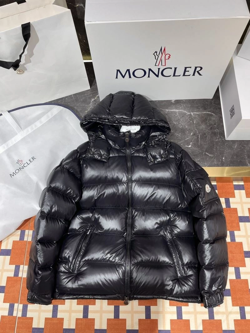 Moncler Down Jackets ZipUp 144121