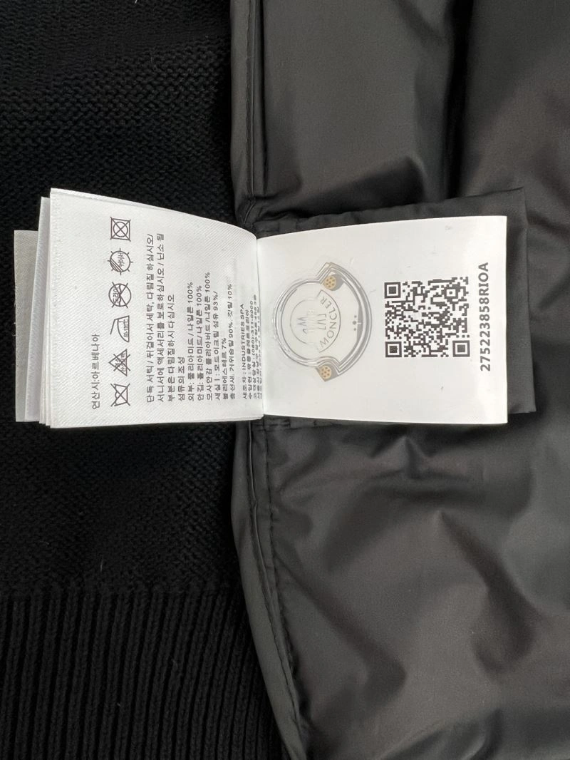 Trendsetting Moncler Down Jackets 144122
