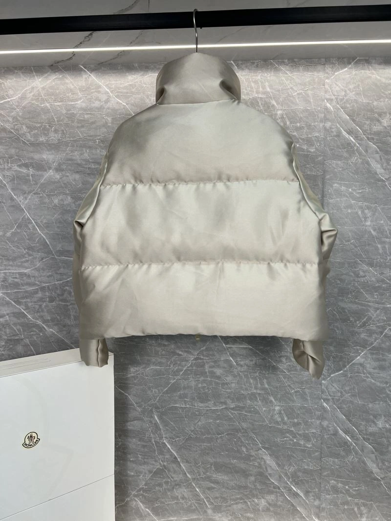 Moncler Down Jackets ComfortFit 144110